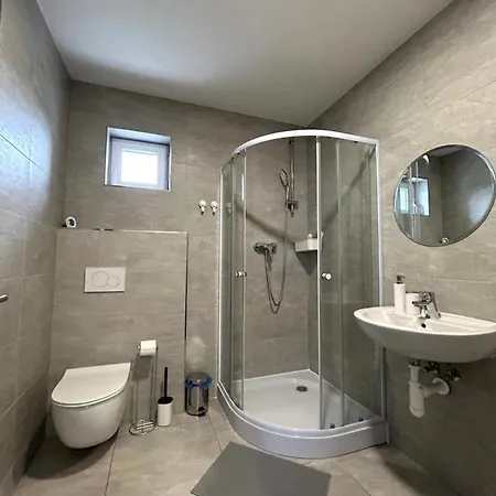 Breza House Апартаменты