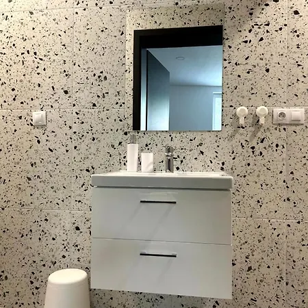 Апартаменты Breza House