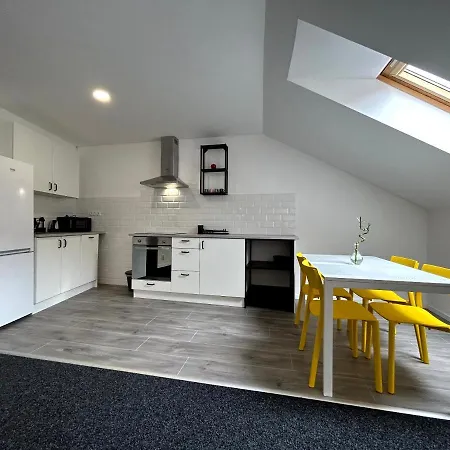 Апартаменты Breza House *